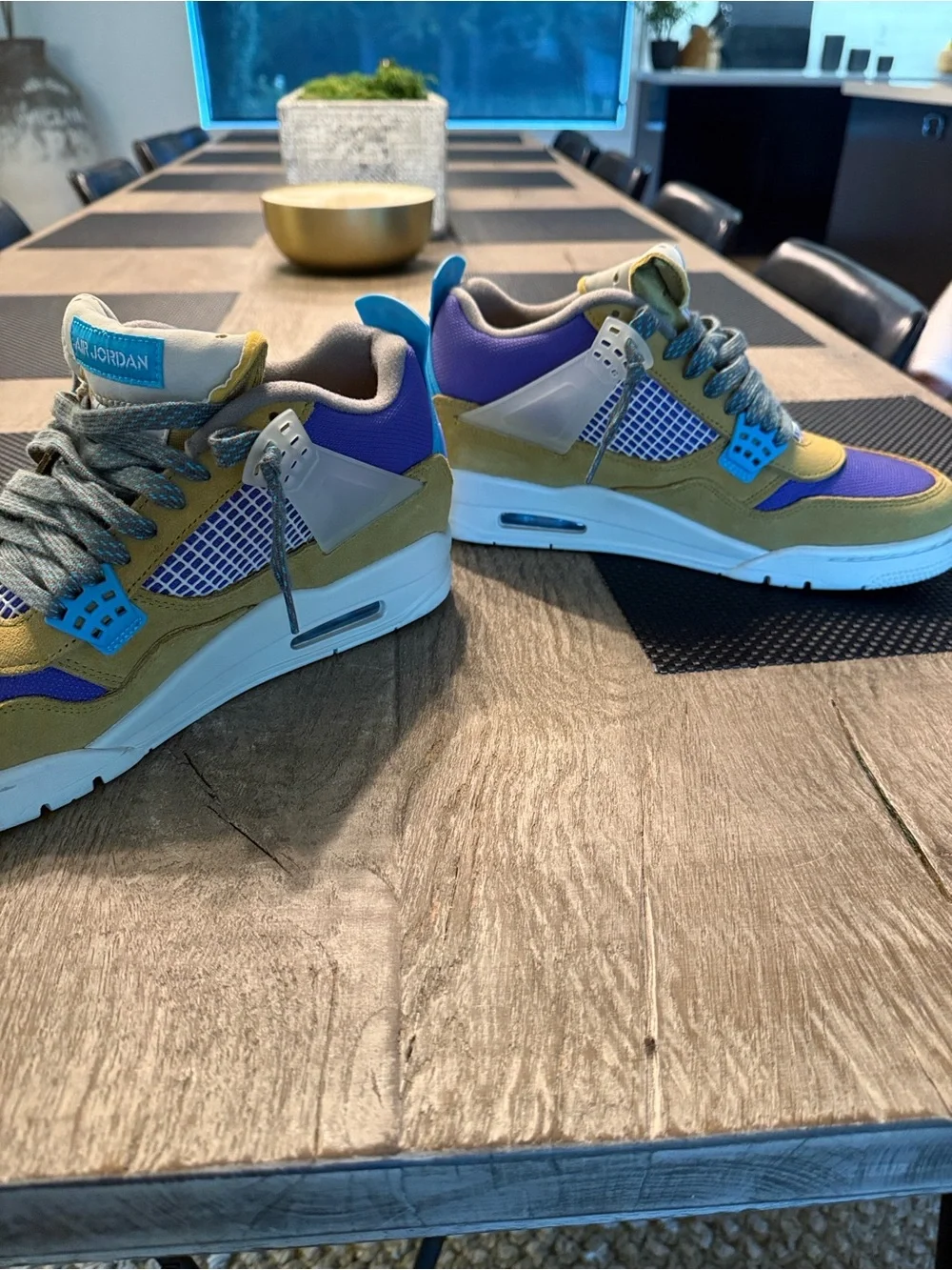 Union LA x Air Jordan 4 “Desert Moss” — style DJ5718-300 size 10.5 like new